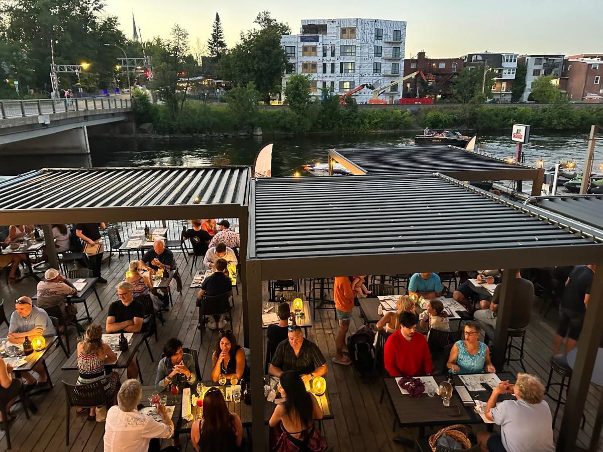 Auberge Des Cantons Magog Bagian luar foto